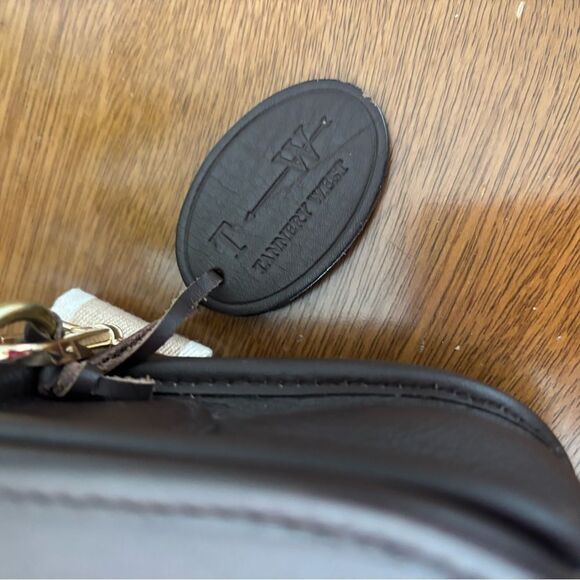 Tannery West Brown leather Coach style Crossbody Bag with Flap Closure - Picture 5 of 9